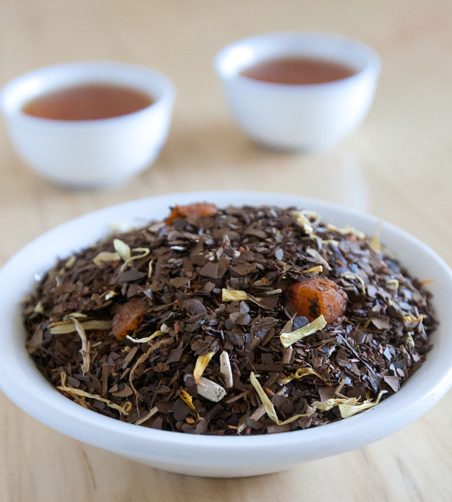 Ginseng Mango Mate is an herbal blend of roasted mate with blue cornflowers, mango flavoring and ginseng.